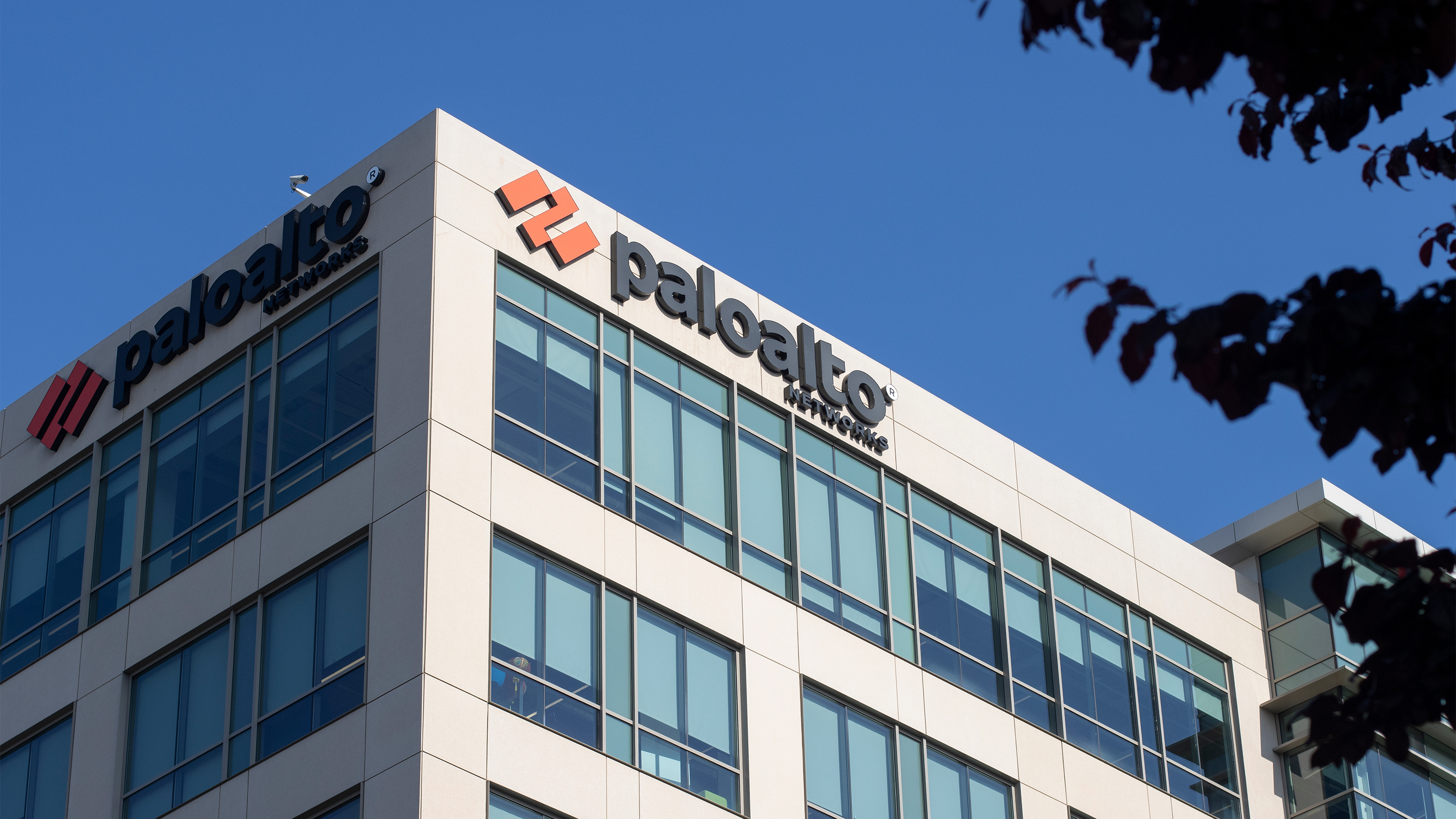 Palo Alto Networks Raises 2026 Financial Outlook as AI Demand Accelerates Amid Security Fragmentation
