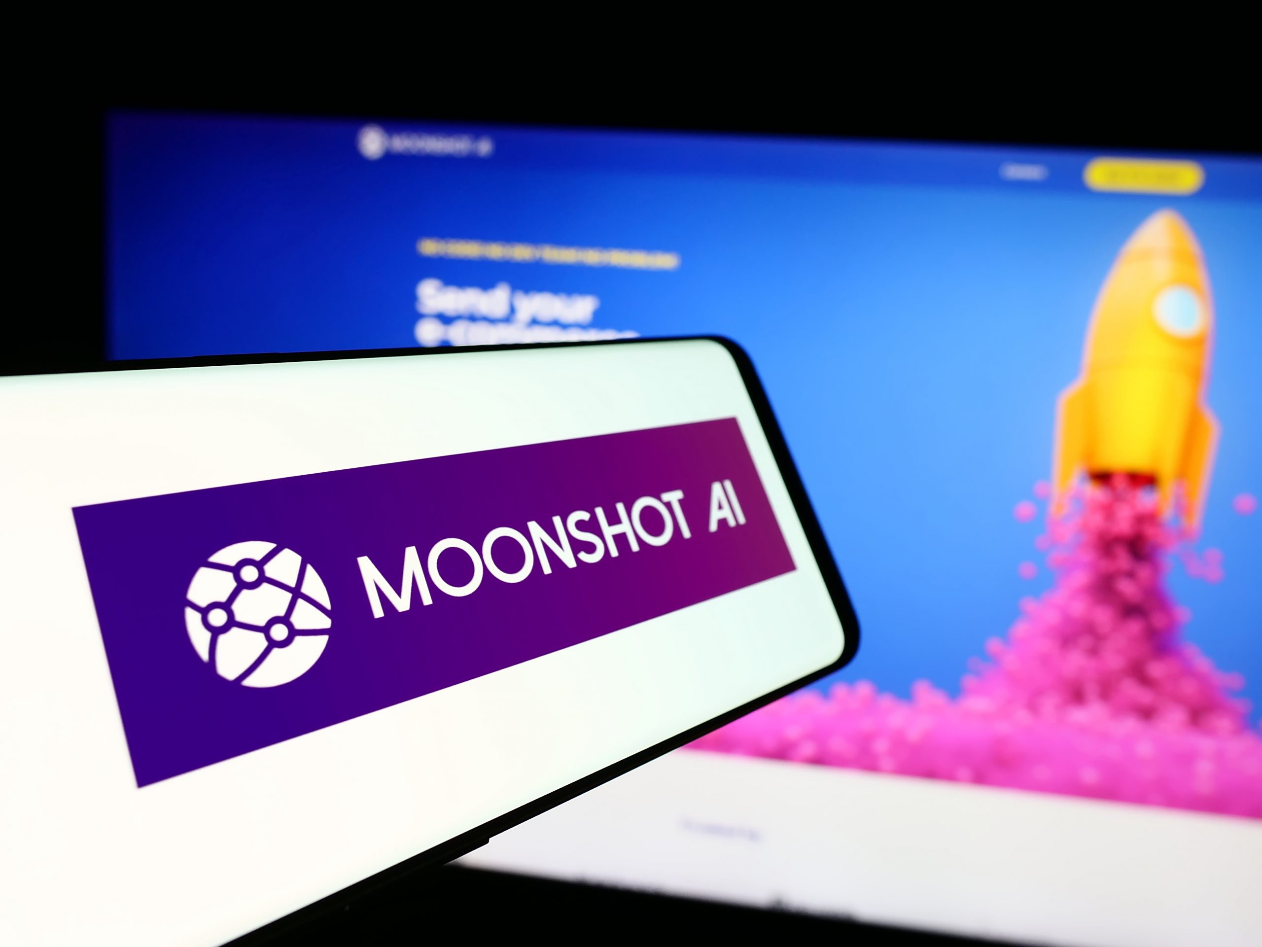 Moonshot投资方Monolith计划筹集5亿美元中国AI基金